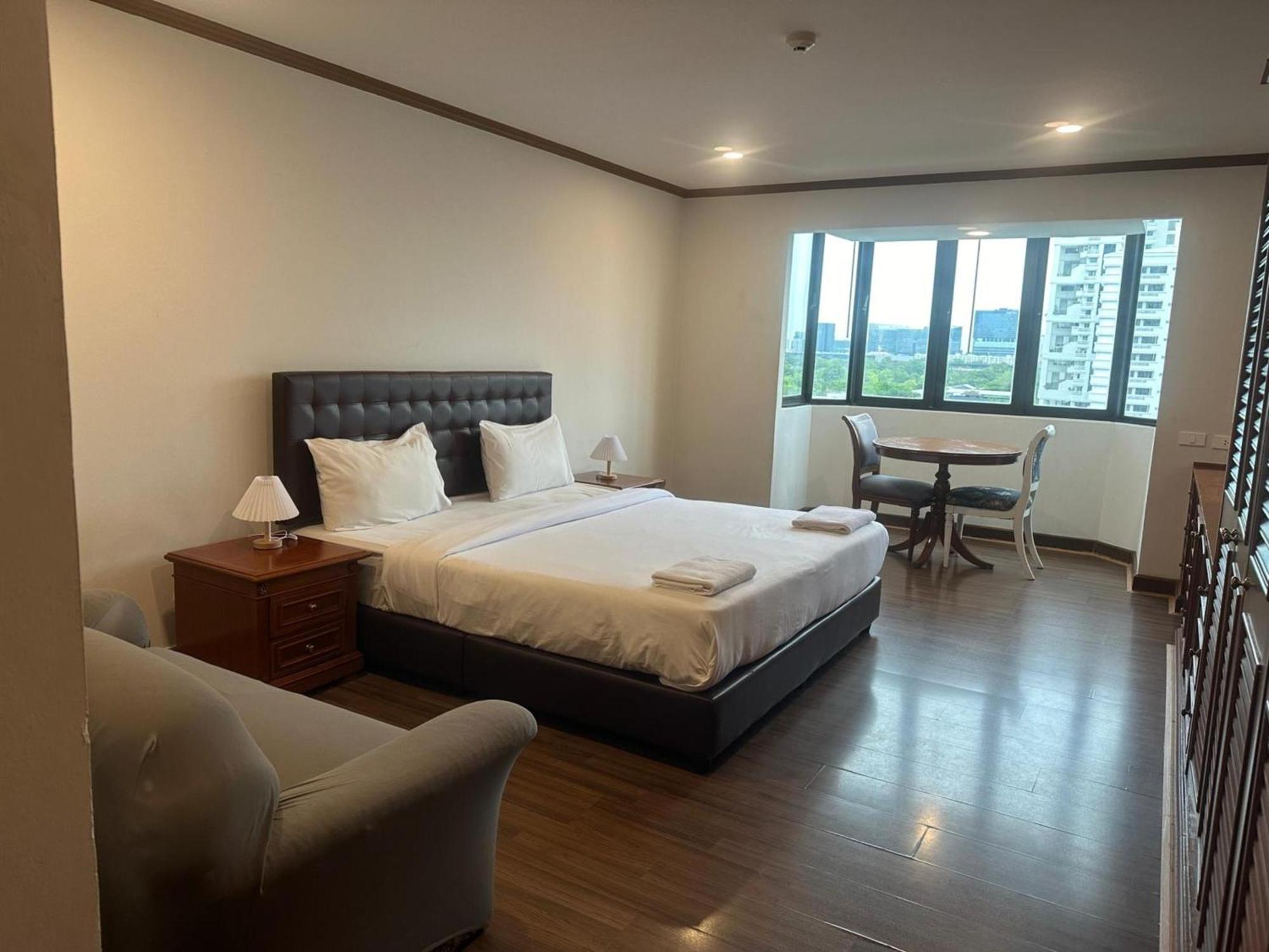 فندق Omni Tower Sukhumvit Nana Direct بانكوك المظهر الخارجي الصورة