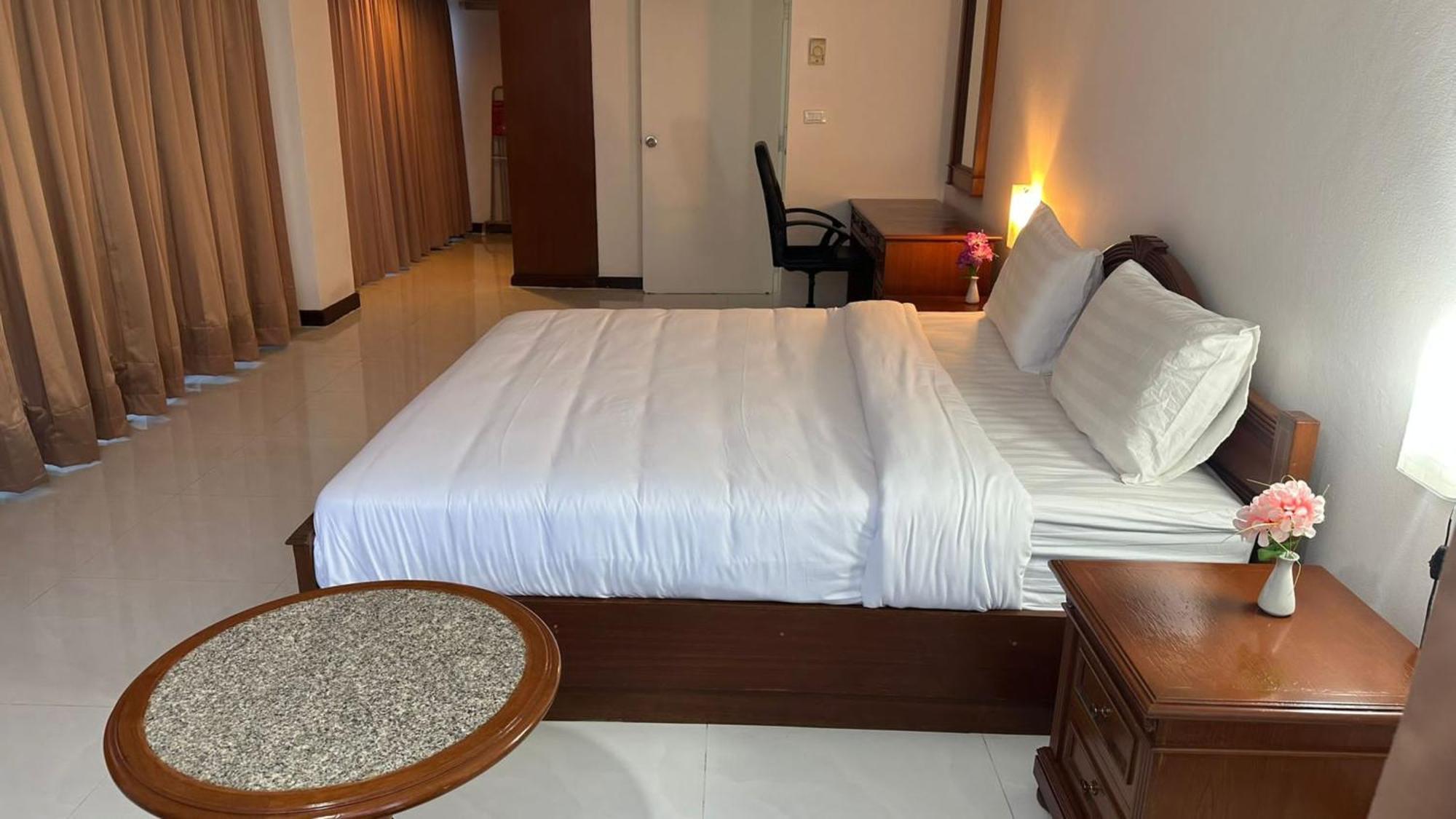 فندق Omni Tower Sukhumvit Nana Direct بانكوك المظهر الخارجي الصورة