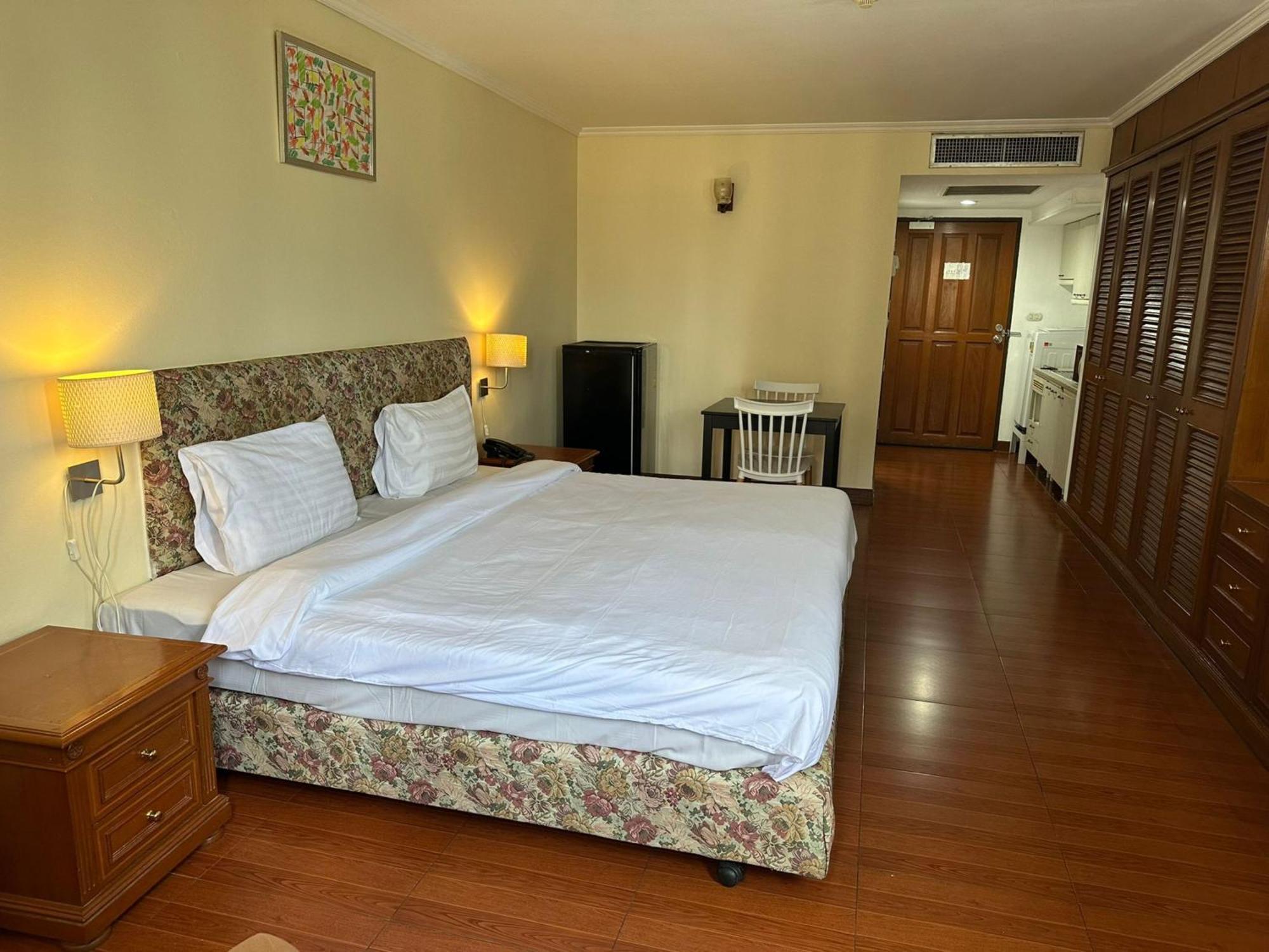 فندق Omni Tower Sukhumvit Nana Direct بانكوك المظهر الخارجي الصورة