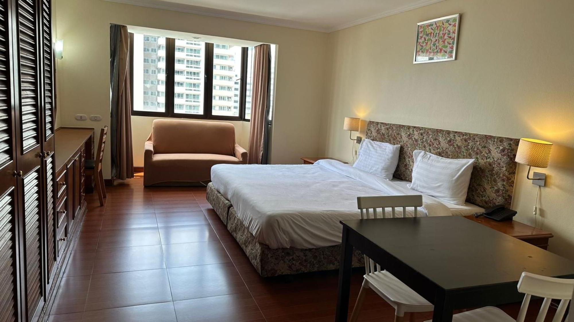 فندق Omni Tower Sukhumvit Nana Direct بانكوك المظهر الخارجي الصورة