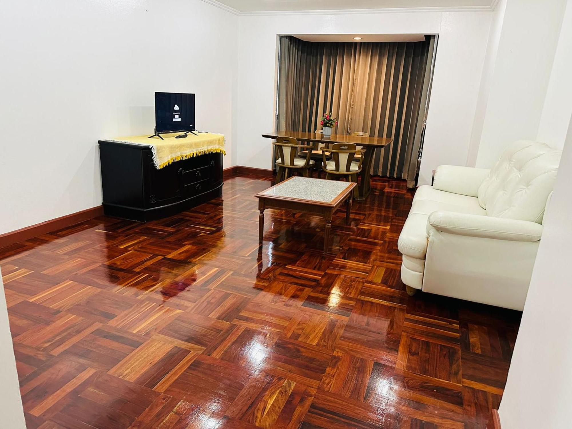 فندق Omni Tower Sukhumvit Nana Direct بانكوك المظهر الخارجي الصورة